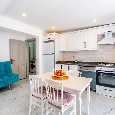 Apart Otel Yosun Kaş